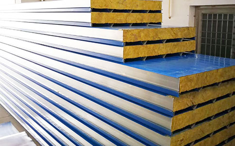 巖棉夾芯板耐高溫的極限是多少？