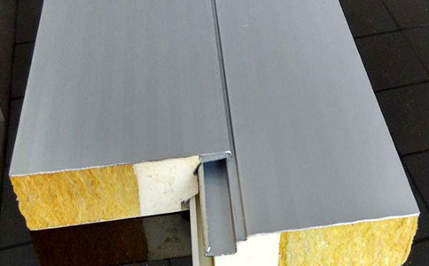 聚氨酯封邊橫裝板能用于外墻嗎？