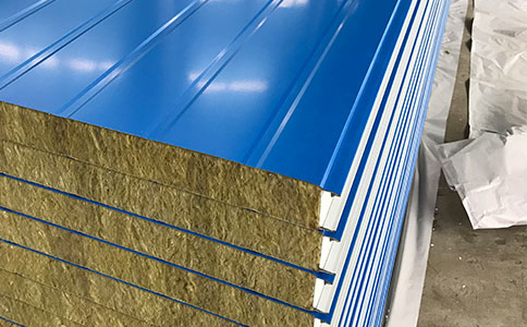 如何讓巖棉彩鋼板產(chǎn)品質(zhì)量更好